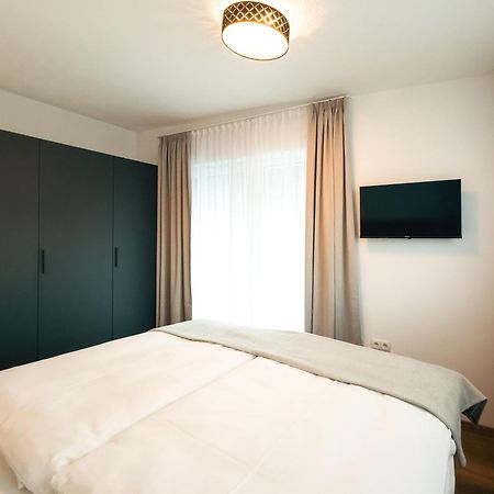 Alpenluxus Presents - Marias Zillertalblick With Roof Terrace, 3 Bedrooms & Parking Space Schlitters Exterior foto